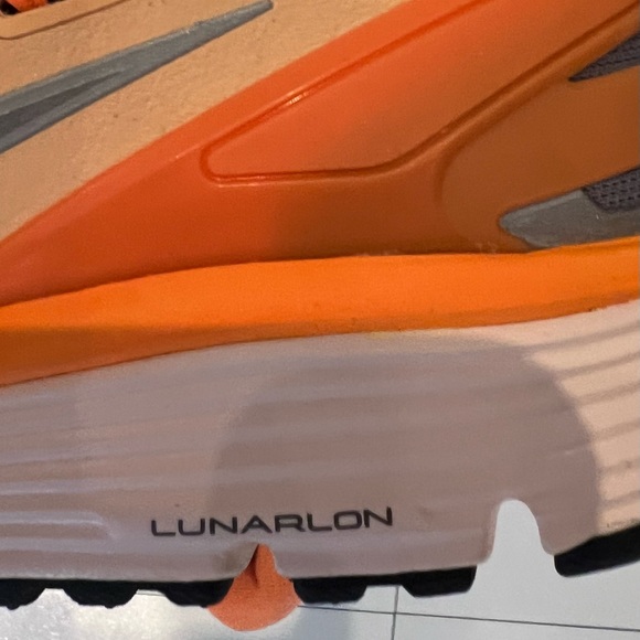 Nike NEW size 6.5 Lunerlon sneakers. Never worn. Perfect condition. - Picture 7 of 7